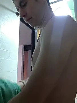 Snapshot of Headhunterdz chatting on 11-11-25, 08:20 Headhunterdz online show from 11-11-25, 08:20