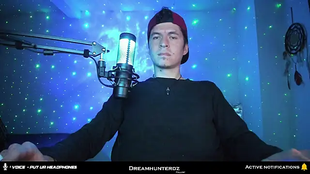 Snapshot of Headhunterdz chatting on 11-22-25, 11:59 Headhunterdz online show from 11-22-25, 11:59