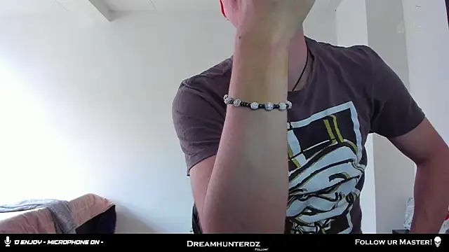 Snapshot of Headhunterdz chatting on 01-11-26, 08:36 Headhunterdz online show from 01-11-26, 08:36