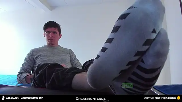 Snapshot of Headhunterdz chatting on 02-16-26, 08:27 Headhunterdz online show from 02-16-26, 08:27