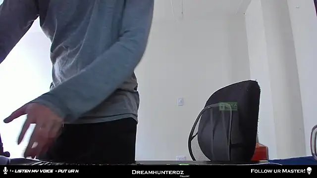 Snapshot of Headhunterdz chatting on 02-19-26, 08:27 Headhunterdz online show from 02-19-26, 08:27