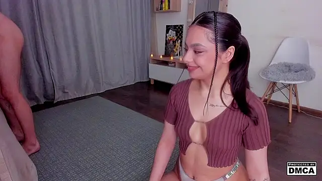 Snapshot of Leyla_Tyler chatting on 03-12-26, 04:35 Leyla Tyler online show from 03-12-26, 04:35