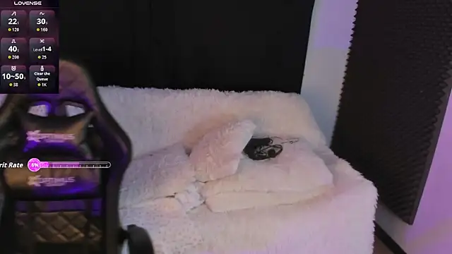 Snapshot of rosario215B chatting on 11-15-25, 07:49 rosario215B online show from 11-15-25, 07:49