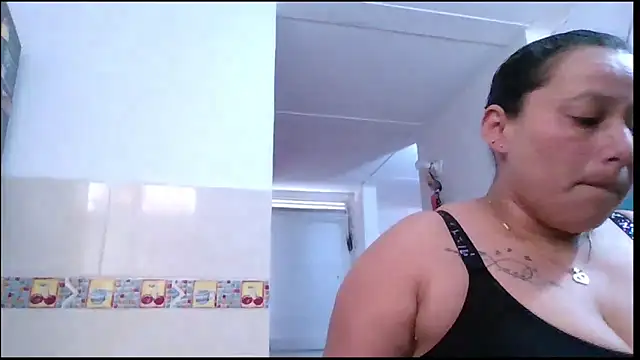 Diana Lozano online show from 04-15-26, 05:42