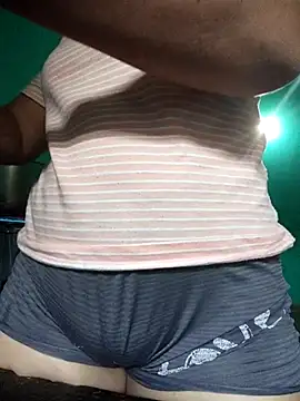 ValeriaSantos- online show from 05-23-26, 04:33