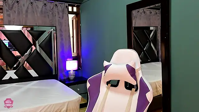 Linda4Petite online show from 03-16-25, 01:06