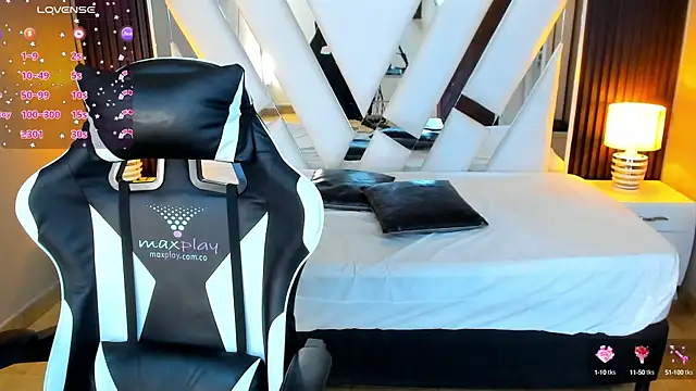 Linda4Petite online show from 09-20-25, 06:20