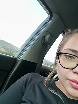 Snapshot of NatashaCruz- chatting on 07-13-26, 10:12 NatashaCruz- online show from 07-13-26, 10:12