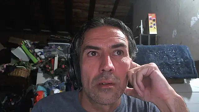 Anarchy Burger online show from 04-25-26, 05:21