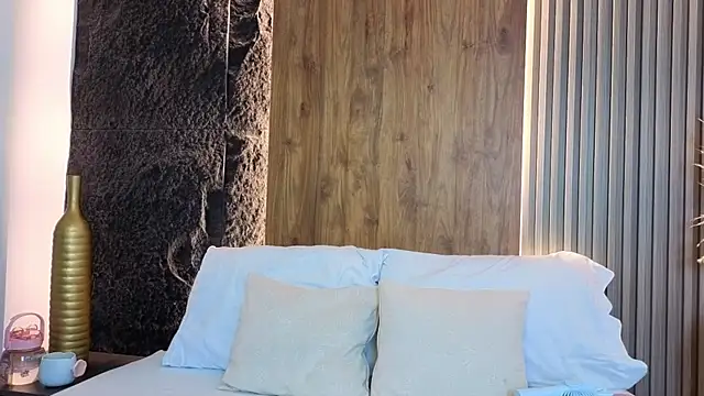 abby miller26 online show from 10-06-25, 12:24