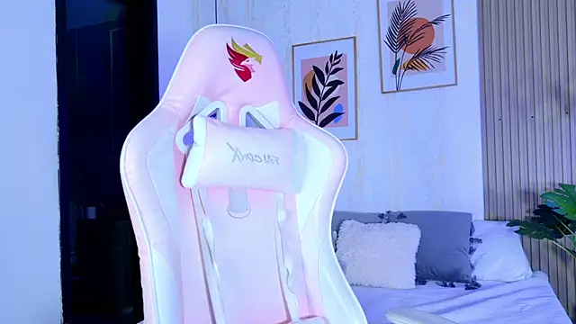 CameronCollins  online show from 02-21-26, 07:48