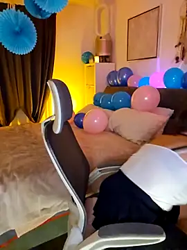 Ellie-L-Elizabeth online show from 03-02-25, 01:58