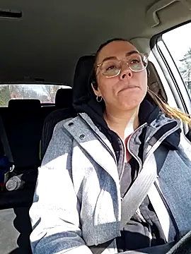 Ellie-L-Elizabeth online show from 03-08-25, 06:26