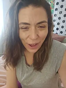 Ellie-L-Elizabeth online show from 06-22-26, 04:15
