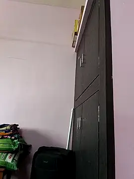 Snapshot of tamil202 chatting on 09-09-25, 05:51 tamil202 online show from 09-09-25, 05:51