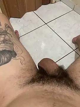 Snapshot of Mestre699 chatting on 03-12-26, 06:41 Mestre699 online show from 03-12-26, 06:41