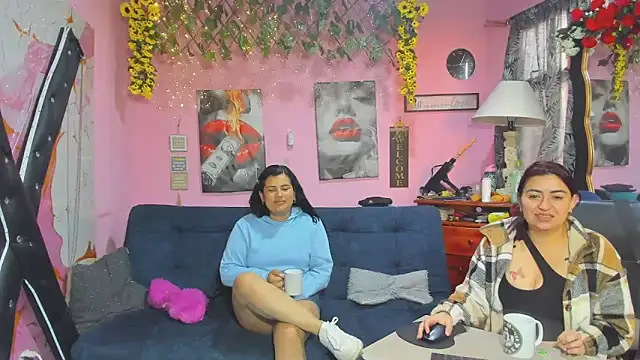 lesbiancuple online show from 04-27-26, 12:03