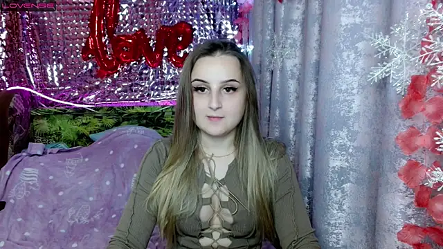 Snapshot of Careys_universe chatting on 02-20-25, 01:25 Careys universe online show from 02-20-25, 01:25