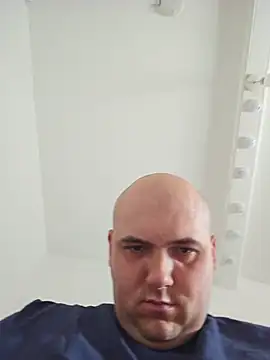 mario890605 online show from 07-27-26, 01:51