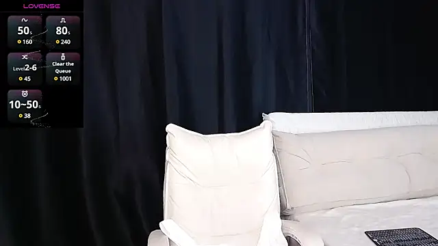 qianqian  online show from 02-04-25, 11:27