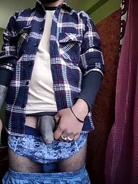 Snapshot of Rinku5553 chatting on 11-17-25, 05:35 Rinku5553 online show from 11-17-25, 05:35