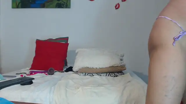 Dulce Anita online show from 01-23-25, 02:44