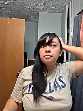 AriannaPena online show from 11-22-25, 08:41