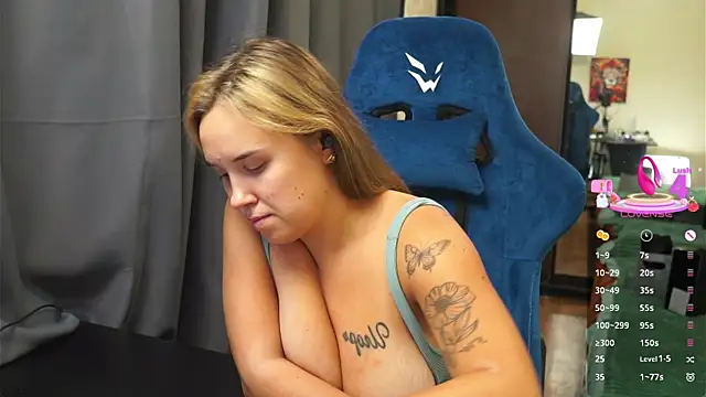 Sandra SW  online show from 09-26-25, 04:11