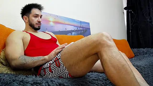 Snapshot of MichaelWills chatting on 02-14-25, 11:10 MichaelWills online show from 02-14-25, 11:10