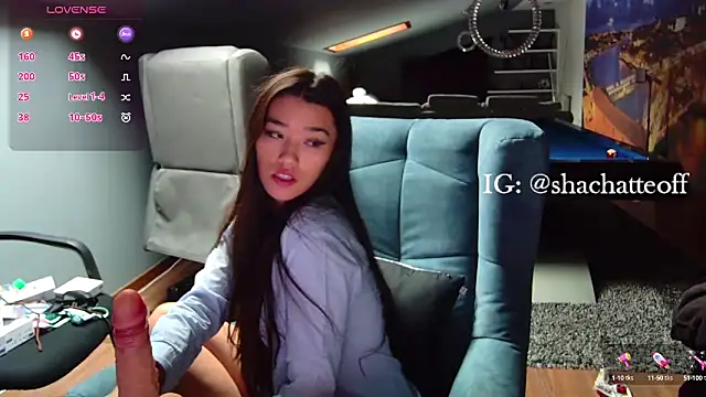 Snapshot of shachatteof chatting on 09-28-25, 08:31 shachatteof online show from 09-28-25, 08:31