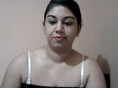 bellachow10 online show from 04-29-26, 06:06