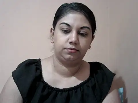 bellachow10 online show from 06-12-26, 06:56