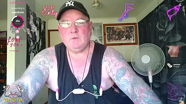 HOTANAL online show from 06-17-26, 01:52