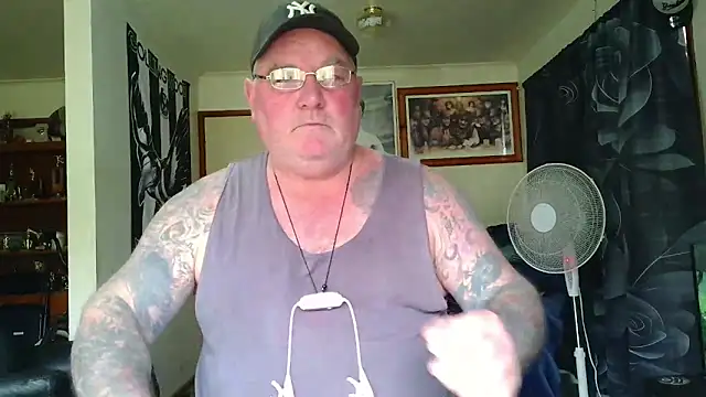HOTANAL online show from 06-20-26, 02:25