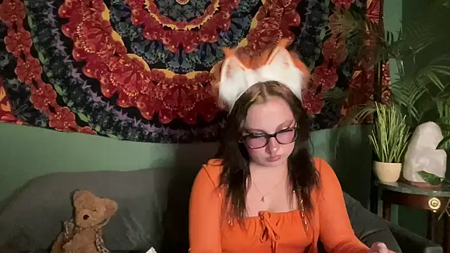 Snapshot of sweetandwet_daddy chatting on 10-24-25, 04:20 sweetandwet daddy online show from 10-24-25, 04:20