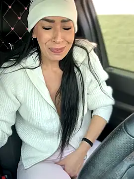 Snapshot of annablisss chatting on 12-14-25, 06:12 annablisss online show from 12-14-25, 06:12