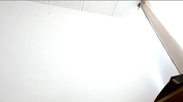 Juls winter  online show from 07-17-26, 06:46