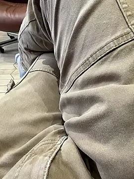 hotcuteguy xxx1 online show from 07-04-26, 07:25
