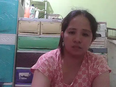 Snapshot of sweetlady_pinay chatting on 02-27-26, 02:11 sweetlady pinay online show from 02-27-26, 02:11