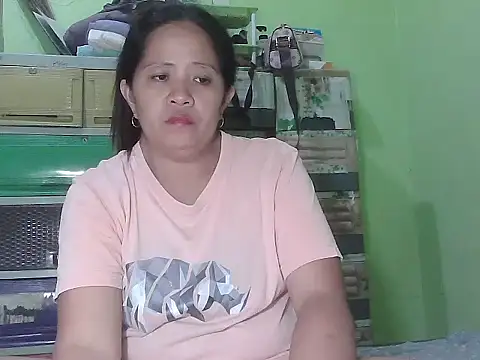 Snapshot of sweetlady_pinay chatting on 03-25-26, 01:39 sweetlady pinay online show from 03-25-26, 01:39