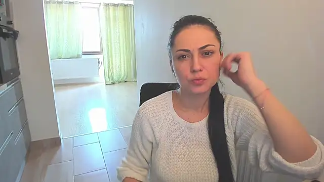 Snapshot of OliviaSirena chatting on 03-06-26, 11:50 OliviaSirena online show from 03-06-26, 11:50