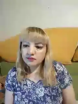 Snapshot of stefanyharper16 chatting on 09-15-25, 02:39 stefanyharper16 online show from 09-15-25, 02:39