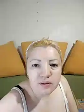 Snapshot of stefanyharper16 chatting on 11-02-25, 02:41 stefanyharper16 online show from 11-02-25, 02:41