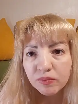 Snapshot of stefanyharper16 chatting on 12-15-25, 04:06 stefanyharper16 online show from 12-15-25, 04:06