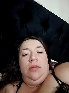 isabella rossse online show from 02-14-25, 02:33