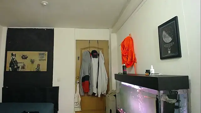 romeolovedark online show from 01-06-25, 02:04