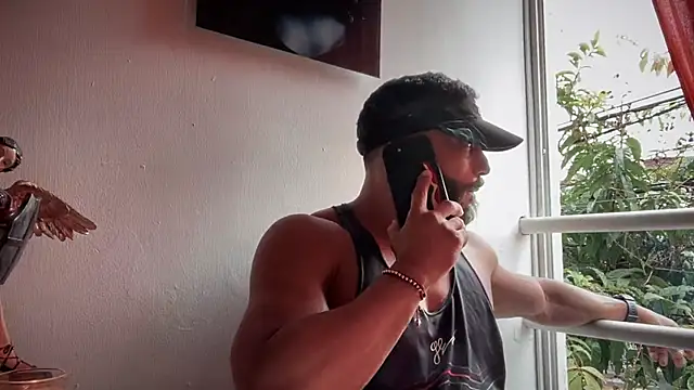 romeolovedark online show from 09-18-25, 03:58