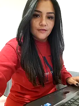 laura dirtyhot online show from 12-12-24, 08:53