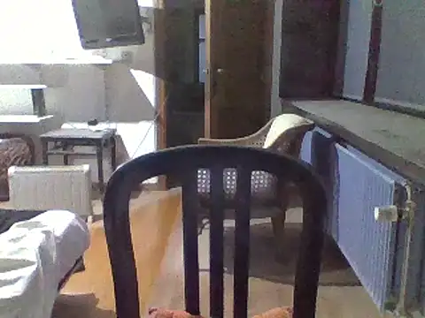 Snapshot of Moi_Lina chatting on 03-13-25, 12:05 Moi Lina online show from 03-13-25, 12:05