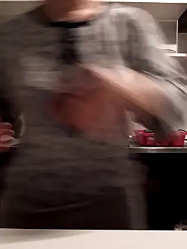 Snapshot of Moi_Lina chatting on 02-15-26, 04:03 Moi Lina online show from 02-15-26, 04:03